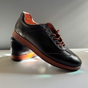Elegant Brown Leather Sneakers. New. Super soft